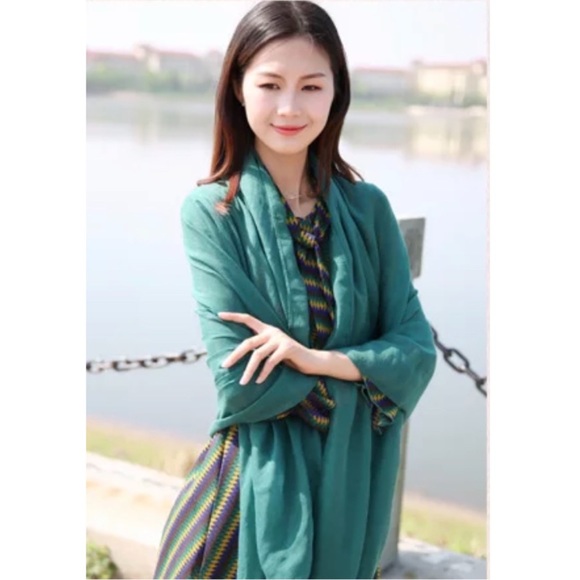 Accessories - Green Cotton Scarf